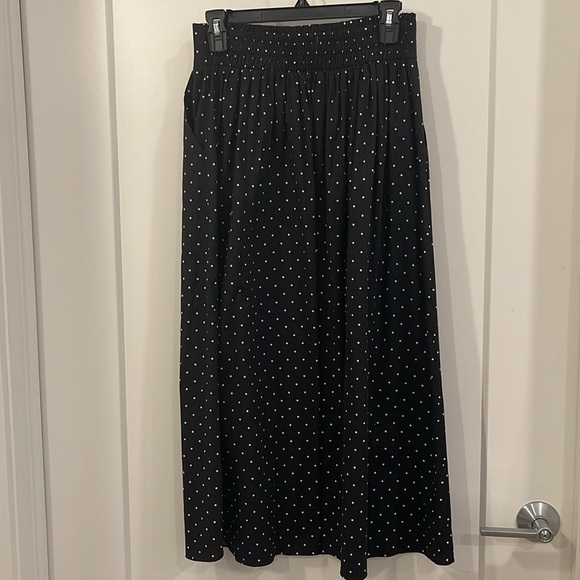 Black Polkadot Maxi Skirt L - Picture 2 of 4
